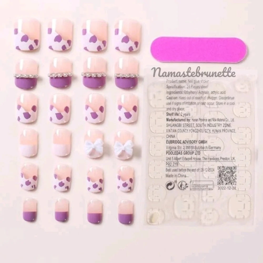 2/$16 Pearls & Bows Press on Nails